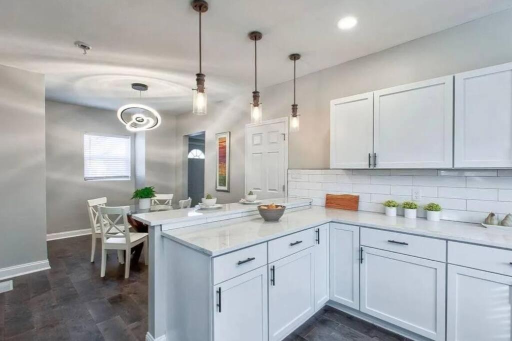 Windsor Park House Villa Индианаполис Екстериор снимка